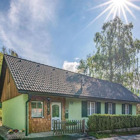 Charmantes Ferienhaus Peterdorf Екстериор снимка