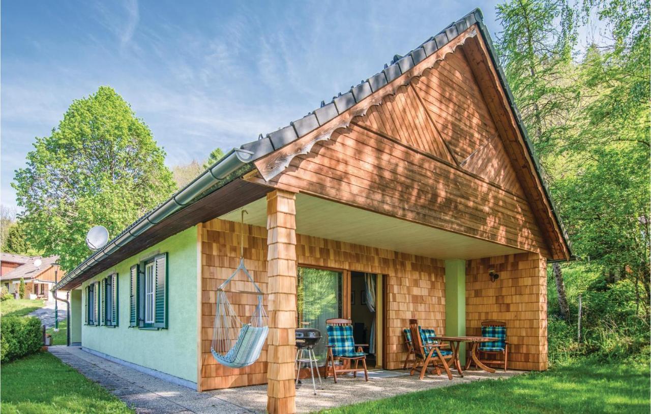 Charmantes Ferienhaus Peterdorf Екстериор снимка